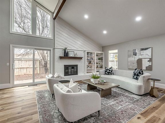 3rd image of 4437 Foxglove Ln