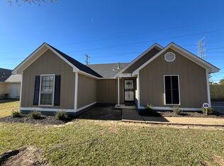 3311 Barbwood Dr, Memphis, TN 38118