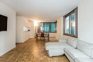 Rented by Lexelle Realty LLC