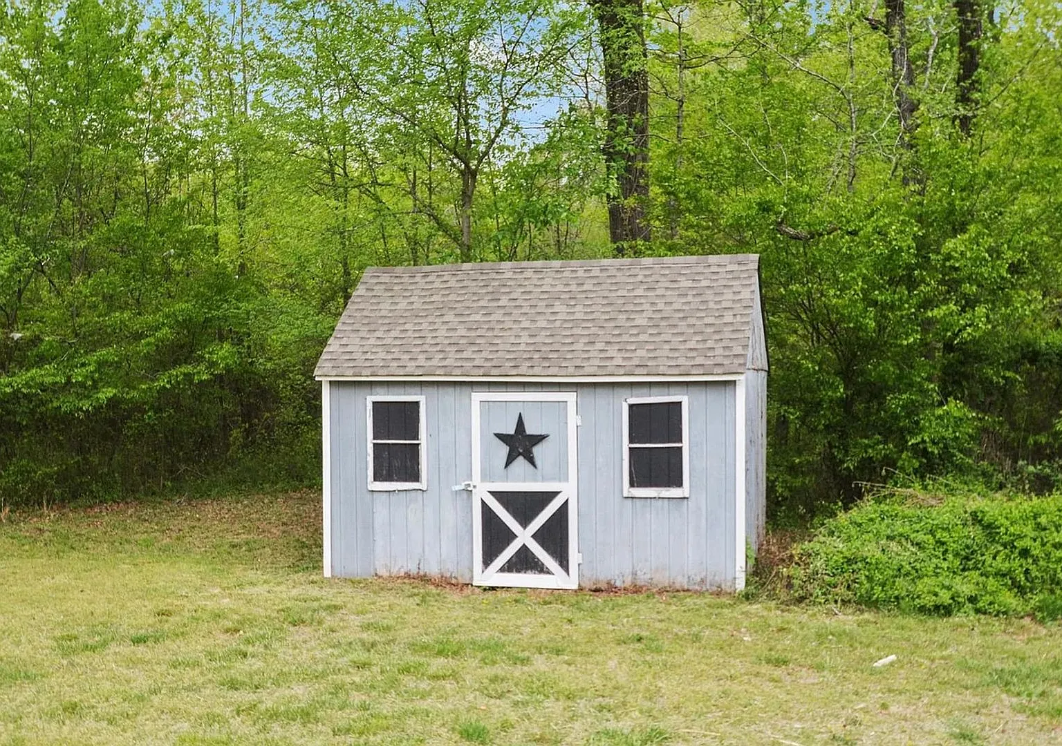 **Coming Soon** Private Country Retreat On 11+ Acres | 3 Bedrooms | 2 Bathrooms | Available Septe... — Photo 3