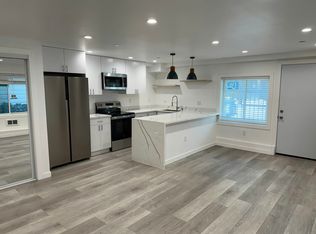3241 23rd St #3, San Francisco, CA 94110