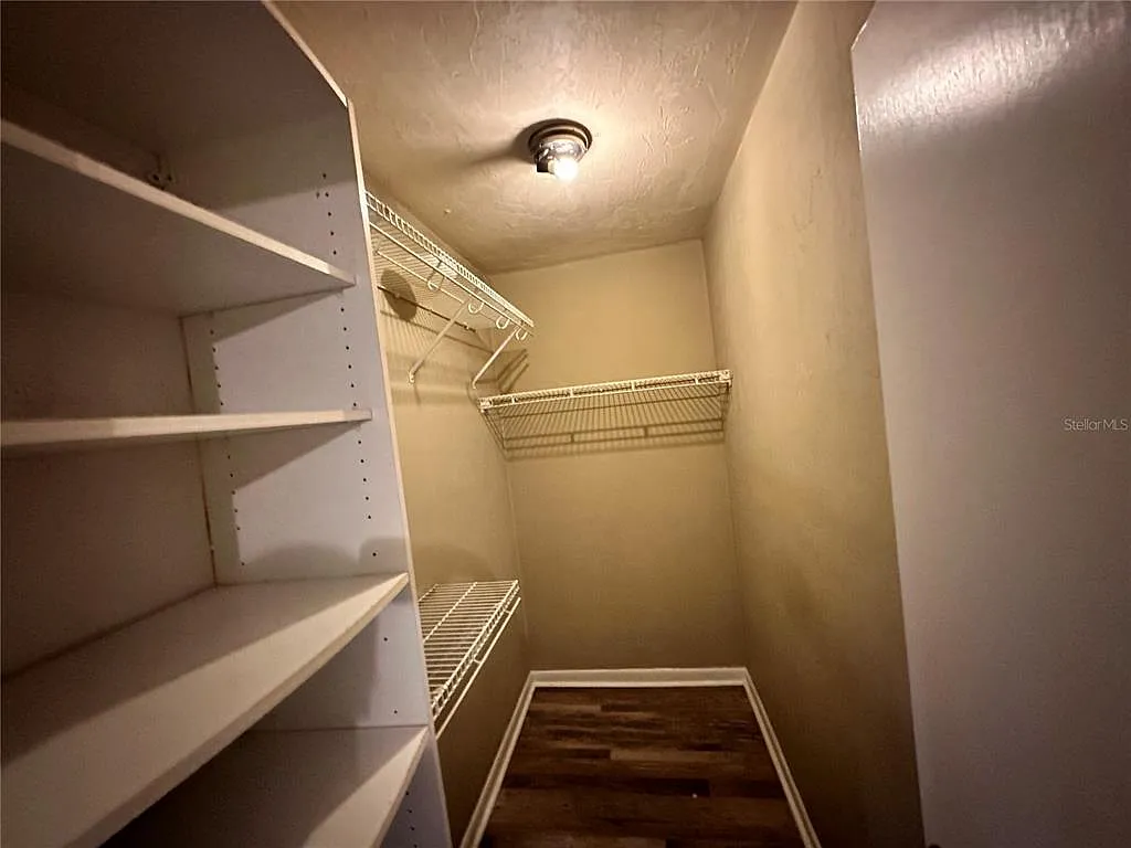 3 bed, 2.5 bath, 1208 sqft, $1,500 — Photo 4