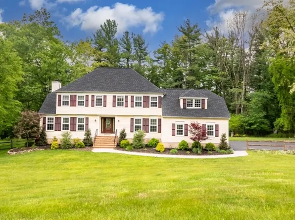 18 Cider Mill Ln, Washington Twp., NJ 07865