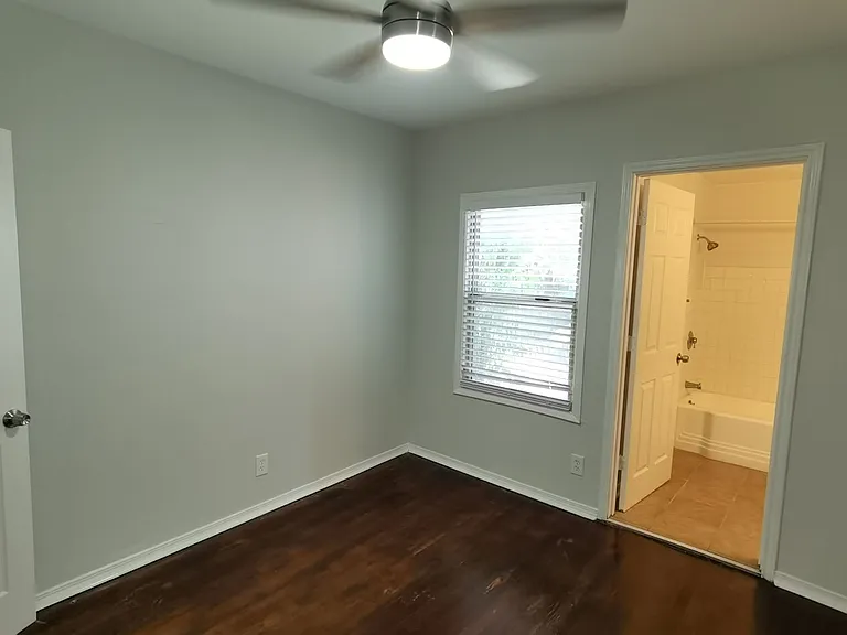 137 E Norwood Ct — Photo 25