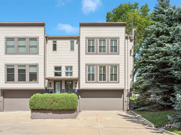 601 41st St, Des Moines, IA 50312