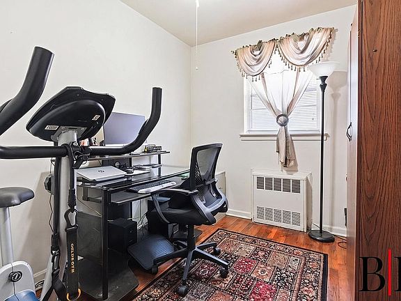 4th image of 1169 E 56th St Floor 1