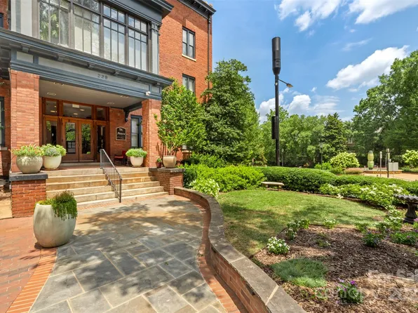 229 N Poplar St APT 10, Charlotte, NC 28202