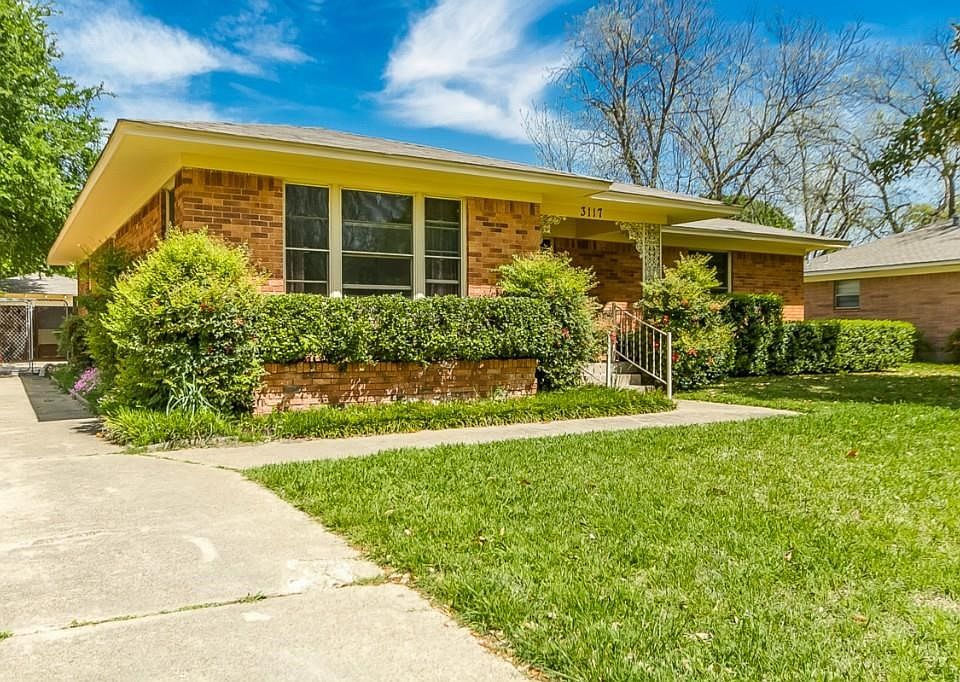 1st image of 3117 Newcastle Dr