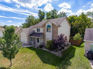 1927 Falconview Pl E, Fort Wayne, IN
