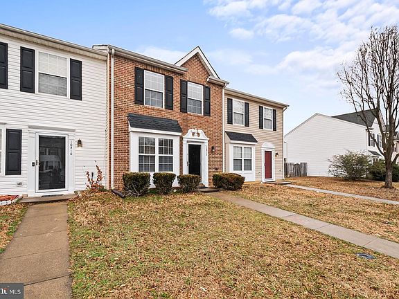 3rd image of 10512 Tidewater Plains Dr