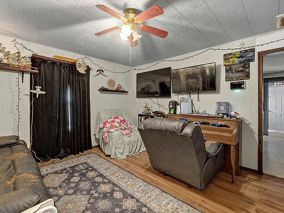 5th image of 1634 W Lee Street