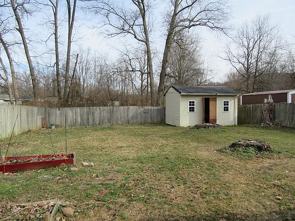 4th image of 1009 Andle Ct