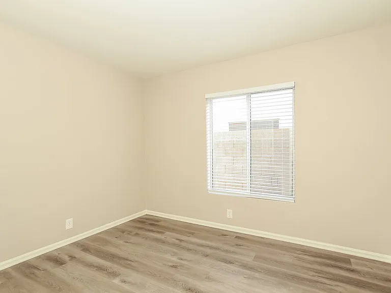 10249 W Orange Dr — Photo 11
