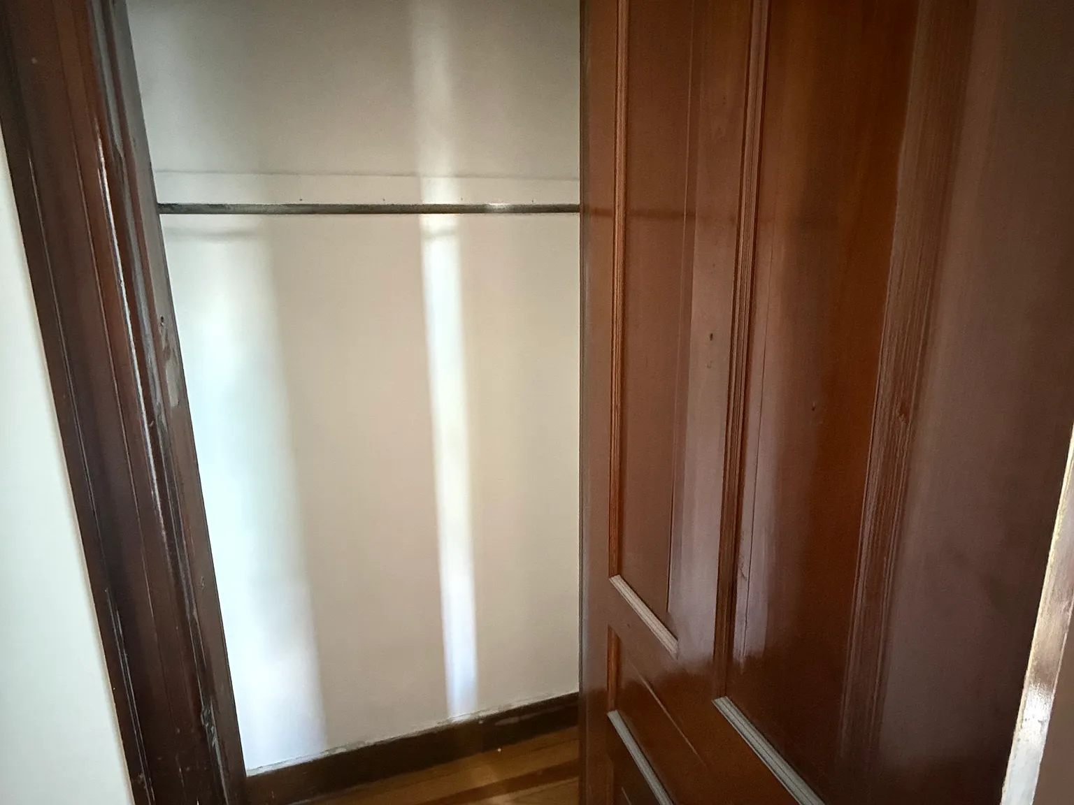 3 bed, $1,300 — Photo 3