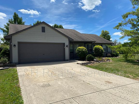 2nd image of 255 Lullaby Ct