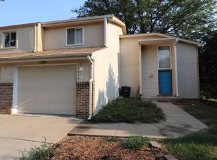 10474 Ruggles Plz, Omaha, NE 68134