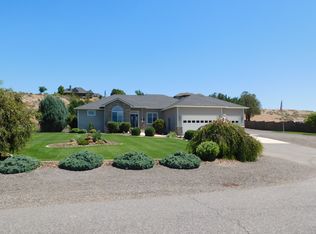 7211 Sandy Ridge Rd, Pasco, WA 99301