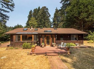 99 Sunny Acres St, McKinleyville, CA 95519