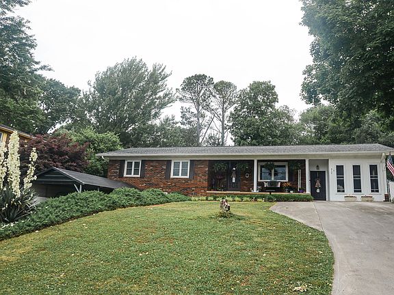 2nd image of 952 Star Lite Dr