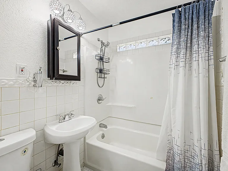 4952 W Custer Pl — Photo 6