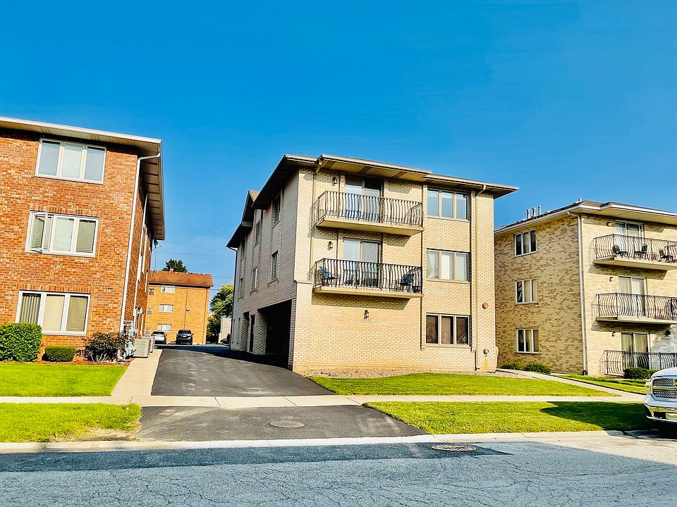 1st image of 9533 S Minnick Ave #3W