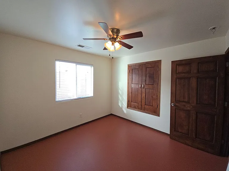 218 San Clemente Ave NW — Photo 31