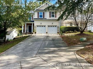 10102 Old Carolina Dr, Charlotte, NC 28214