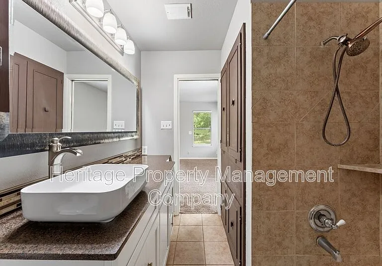 515 Mitchell Ave — Photo 18