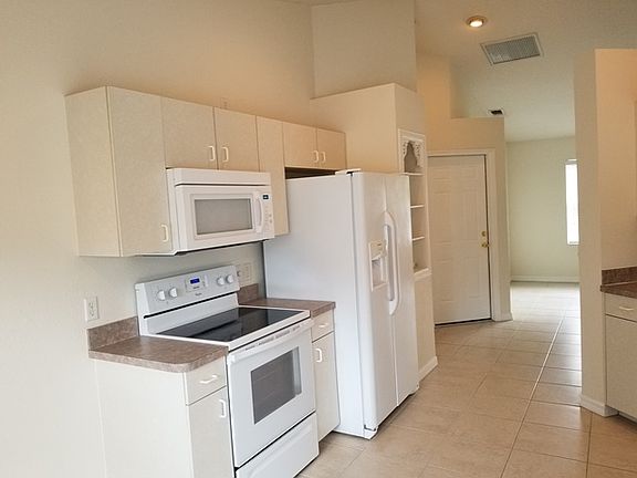 5th image of 4321 Sunburst Ave