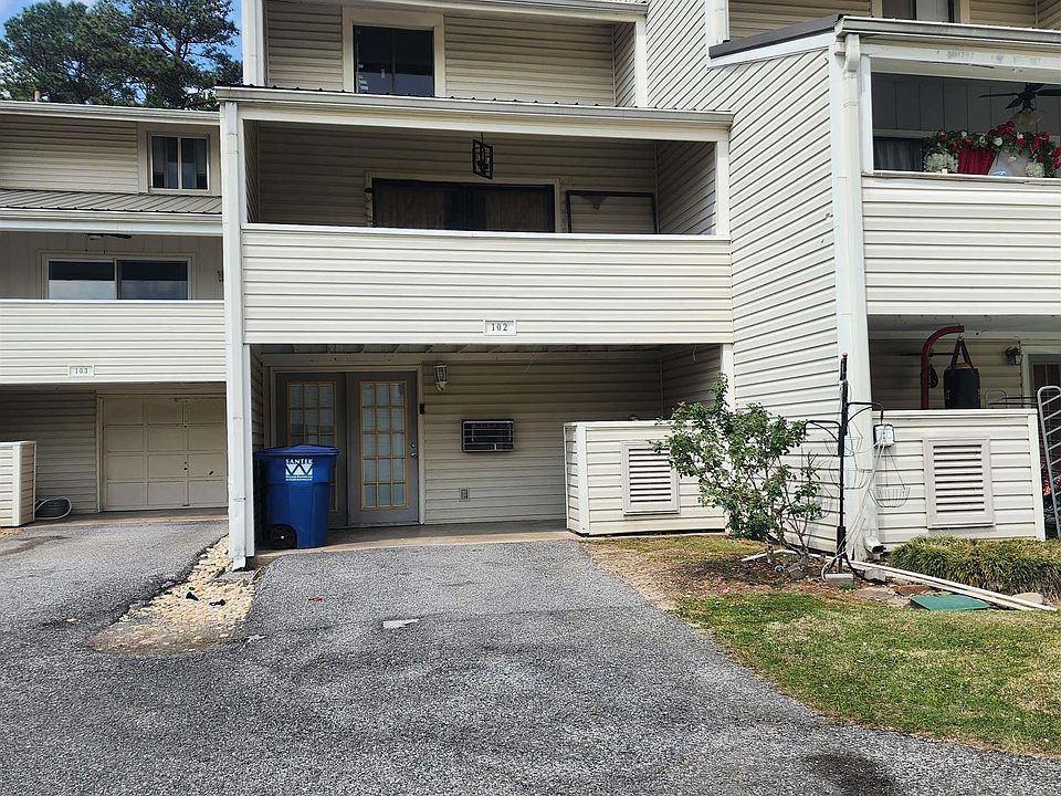 1st image of 102 Running Brook Rd #102