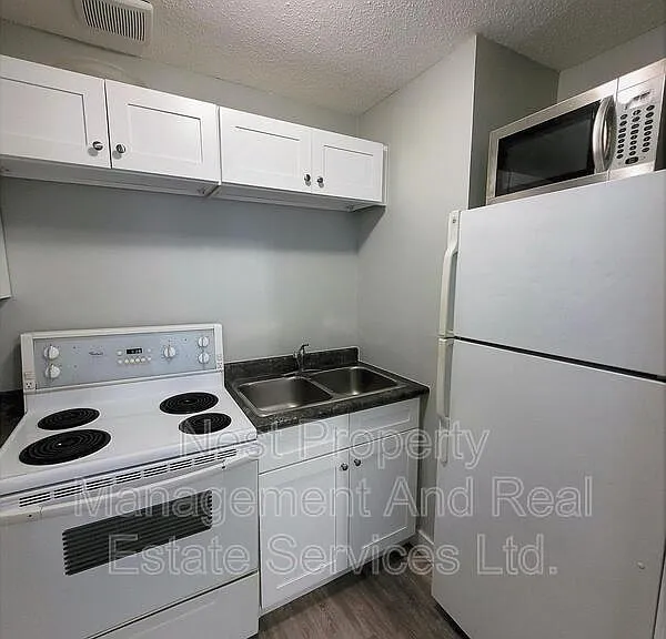 3963 4th Ave #B — Photo 4
