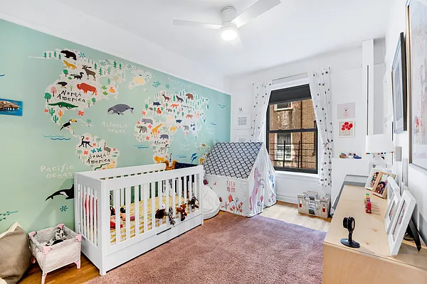 Sold by Compass | media 18