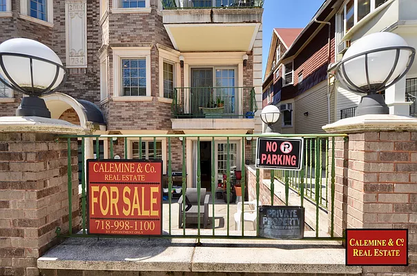 Sold by Calemine & Co. Real Estate | media 22