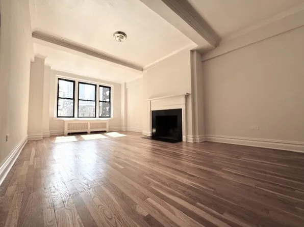 405 E 54th St, New York, NY