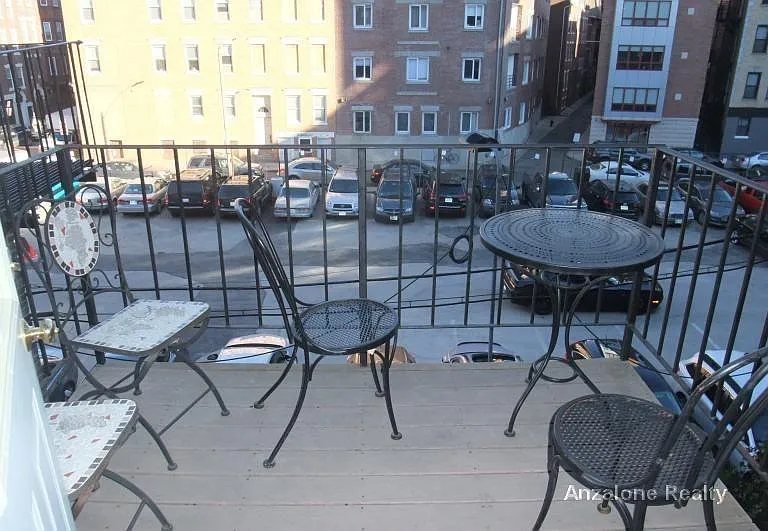 93 Endicott St #3 — Photo 8