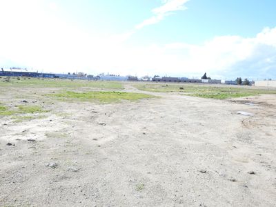 E Oldfield St, Lancaster, CA, 93535