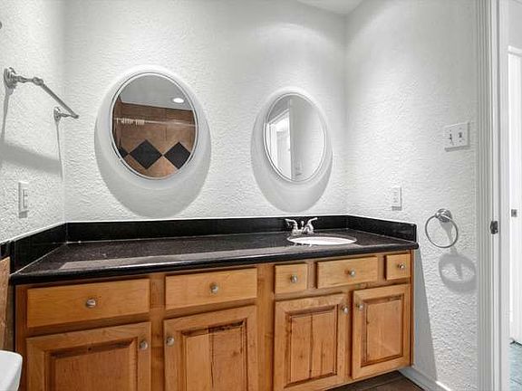 5th image of 8419 Opalwood Ln