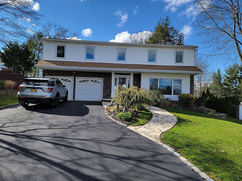 1st image of 27 Knoll Ln
