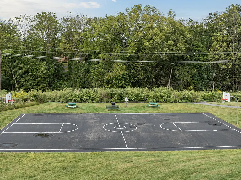 Warren Heights — Photo 7