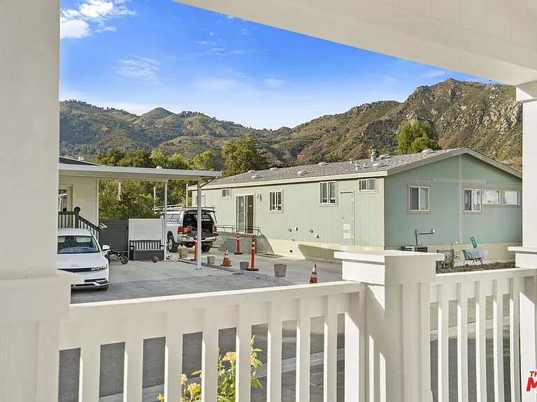 30473 Mulholland Hwy #109 — Photo 30