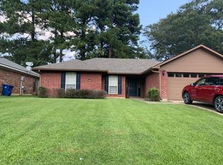 9009 Melody Ln, Shreveport, LA 71118