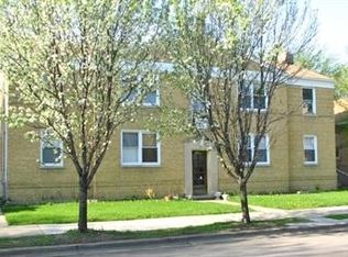 5141 W Addison St #2E, Chicago, IL 60641