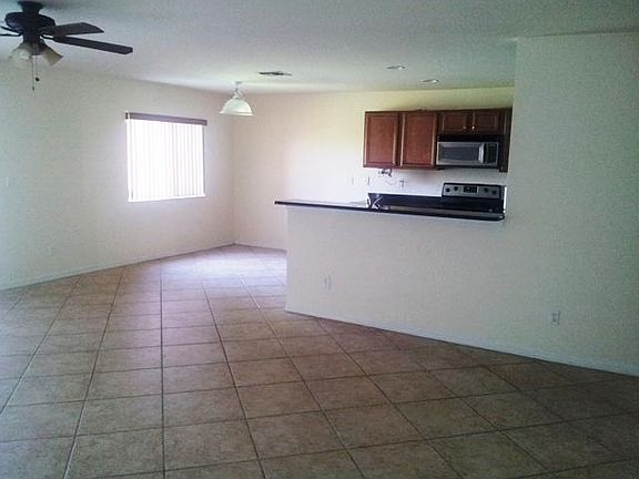 3rd image of 2060 SW Newport Isles Blvd