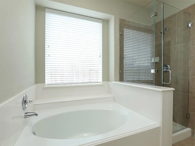 9603 Red Rugossa Dr — Photo 24