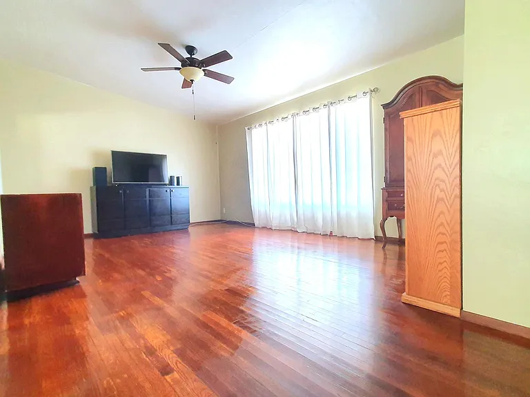 Spacious living area. TV/speakers and furniture not included in the rent