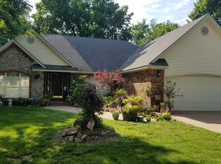 898 Turney Ave, Tahlequah, OK 74464