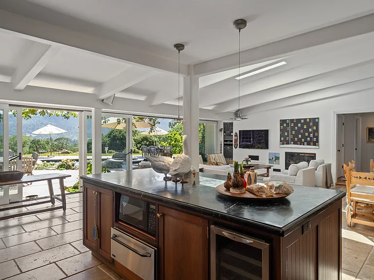 Westridge Dr — Photo 16