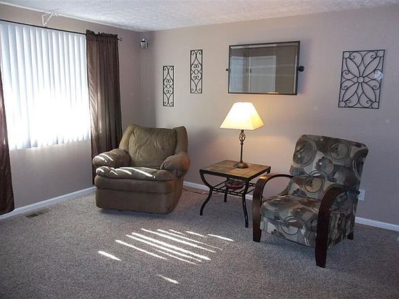 3rd image of 7719 Sebring Dr