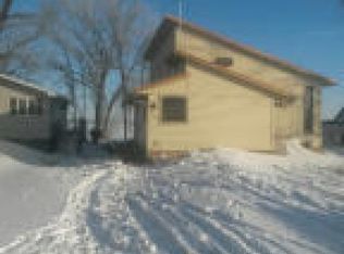 638 S Lake Dr, Watertown, SD 57201