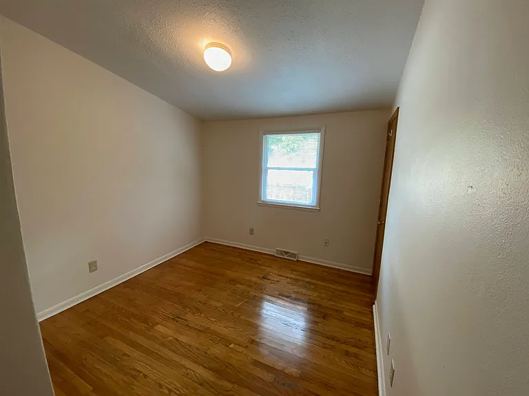 1018 Lincoln Way #2 — Photo 6